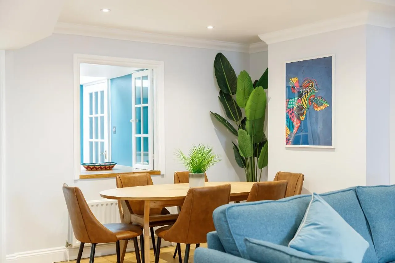 Beautiful Central 3-Bed W/Roof Terrace & Parking Villa Brighton United Kingdom